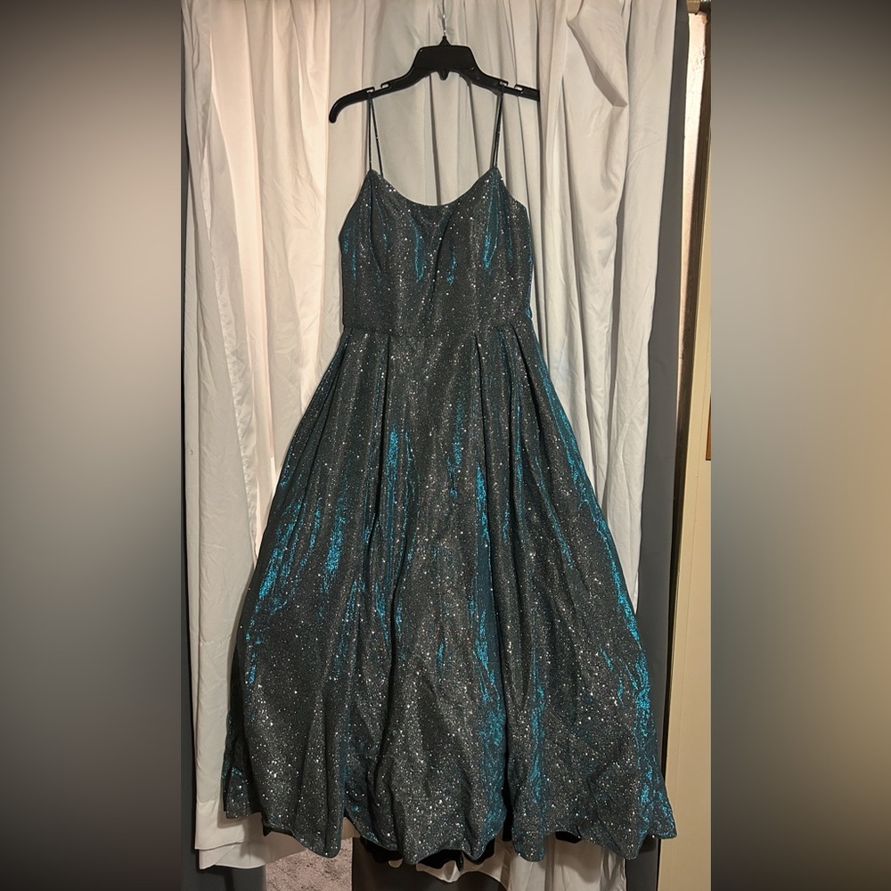 Holographic Formal Dress
